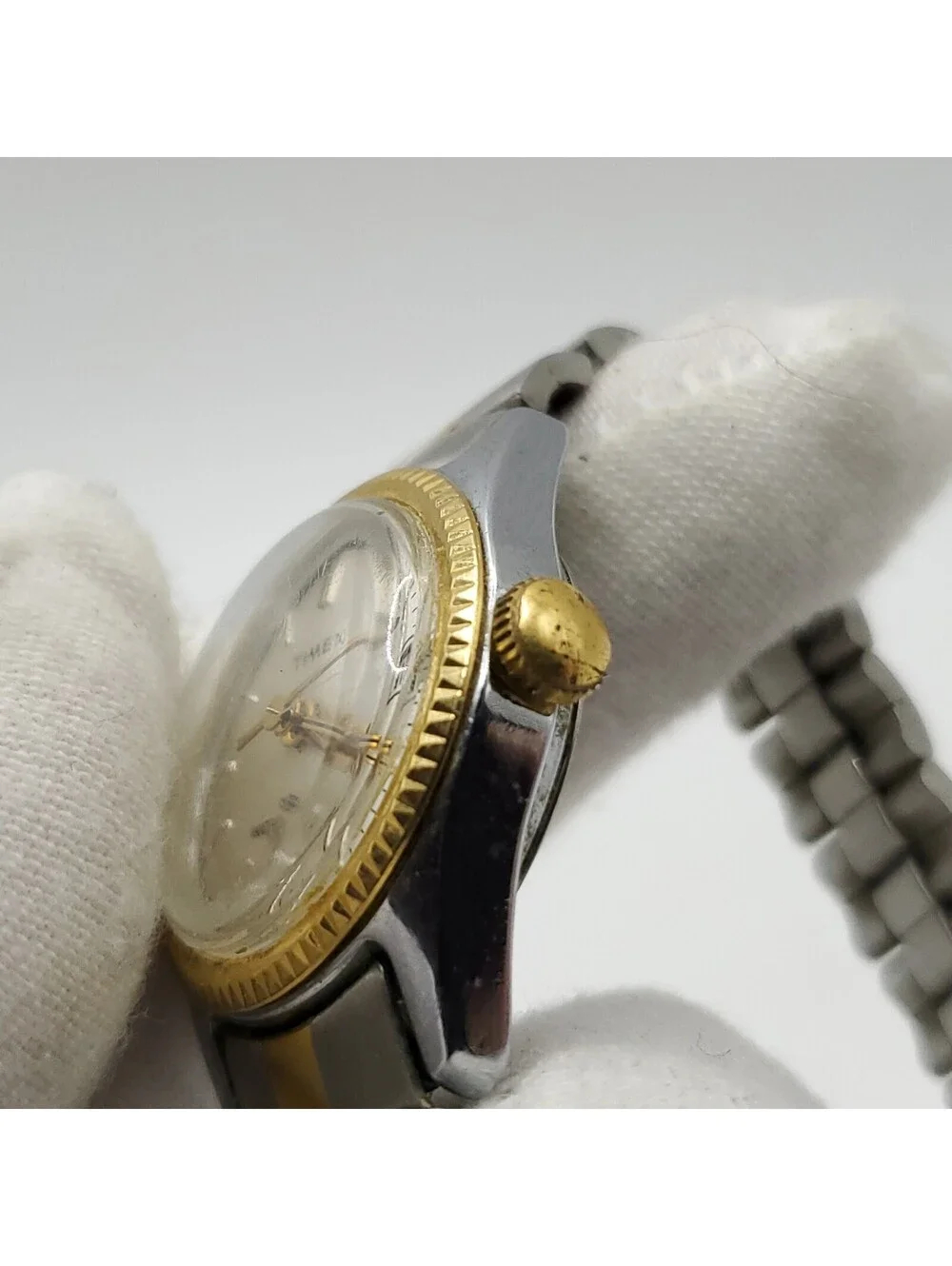 Timex Mechanical Date Dial Two-Tone Fluted Bezel Womens Watch 24mm Running